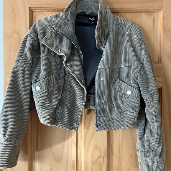 BDG Jackets & Blazers - NEW BDG Dakota Corduroy Cropped Bomber Jacket. Size XS in Slate